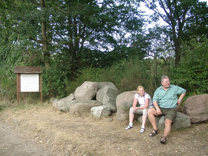 09070003.JPG - Fahrradtour nach Feldberg: Und noch eine Pause...