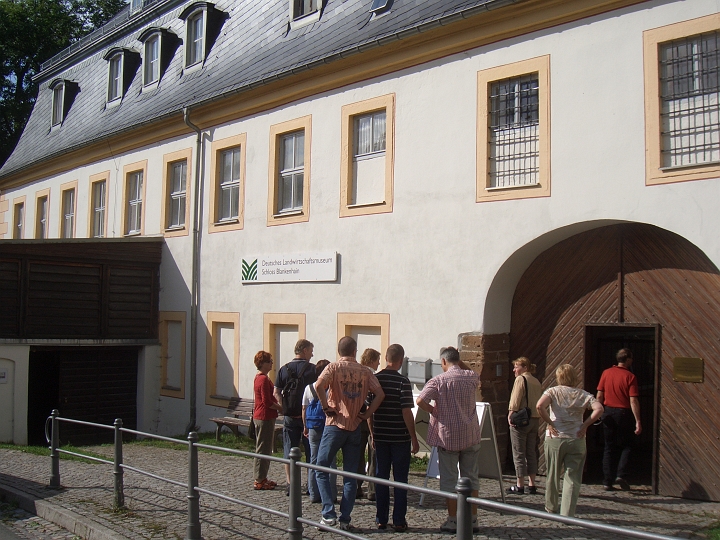 CIMG2885.JPG - Blankenhain: Eingang zum Deutschen Landwirtschaftsmuseum im Schloss Blankenhain.