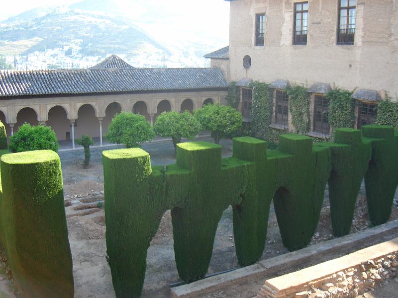 CIMG0082.JPG - Granada/Alhambra: Garten vor dem Königspalast