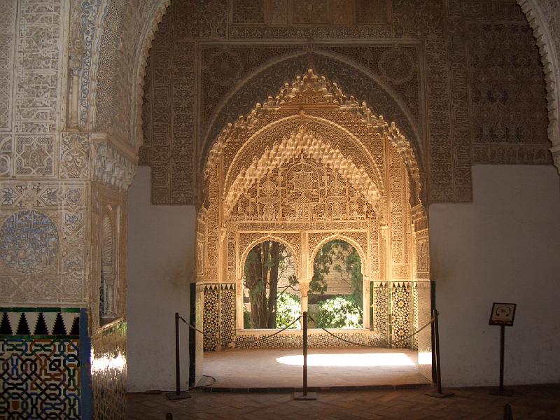 CIMG0096.JPG - Granada/Alhambra: Königssaal im Königspalast