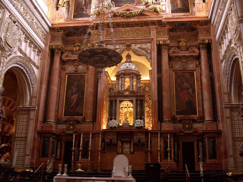 CIMG0202.JPG - Cordoba/Mezquita Catedral: Altar in der Kathedrale