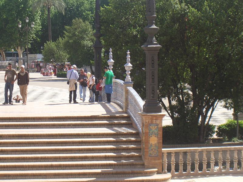 CIMG0223.JPG - Sevilla/Plaza de Espana: eine Zugangsbrücke ist restauriert