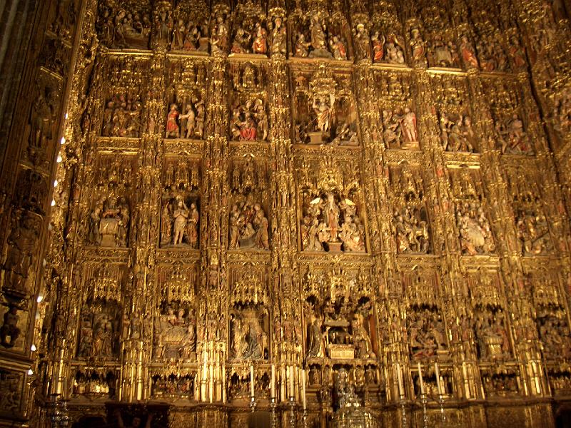 CIMG0247.JPG - Sevilla/Kathedrale: der Hochaltar der Hauptkapelle