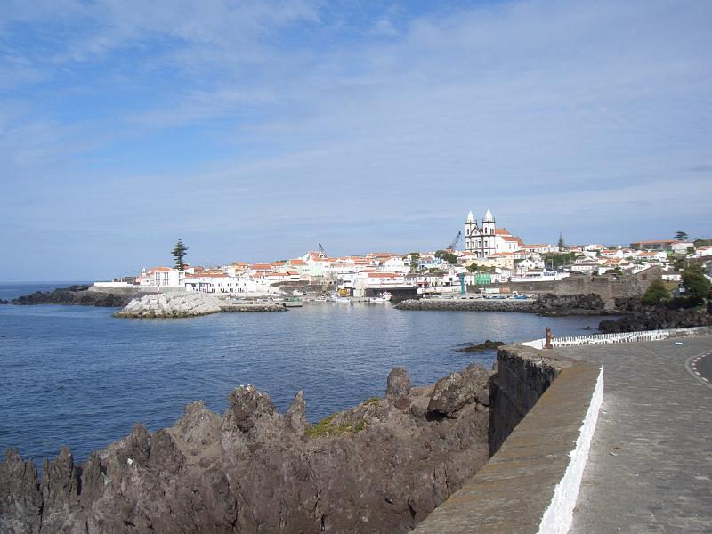 CIMG3249.JPG - Sao Mateus da Calheta: Blick zum Hafen.