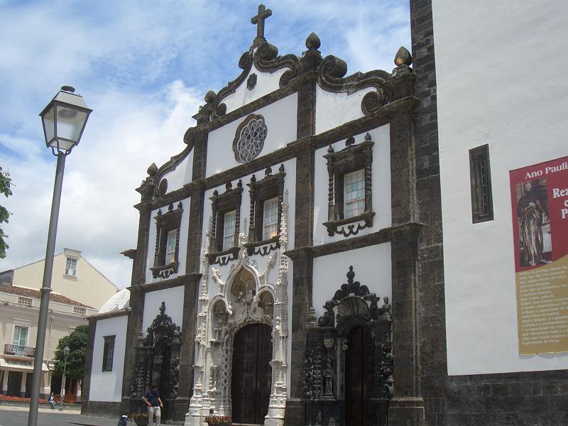 CIMG3499.JPG - Ponta Delgada/Matriz: Hauptkirche.