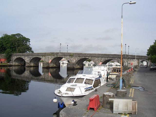 CIMG0710.JPG - Carrick-on-Shannon: Brücke über den Shannon
