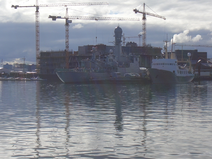 CIMG2783.JPG - Reykjavik/Hafen: Kuestenschutzschiff der Islaender zur Ueberwachung der Fischereigrenzen.