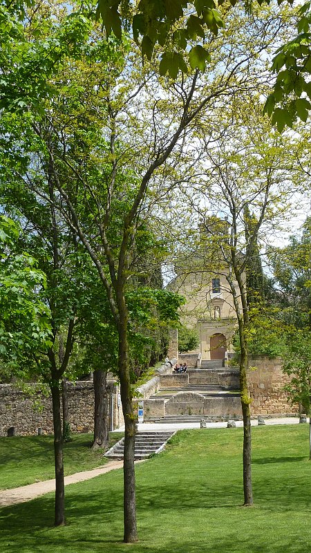 P1000709.JPG - Segovia: Blick zum Franziskanerkloster Convento de los Carmelitas Descalzos.