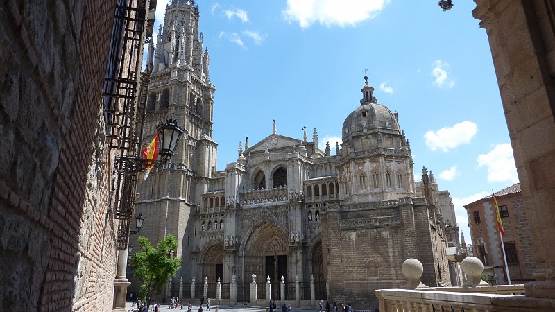 P1000797.JPG - Toledo: Blick zur Kathedrale.