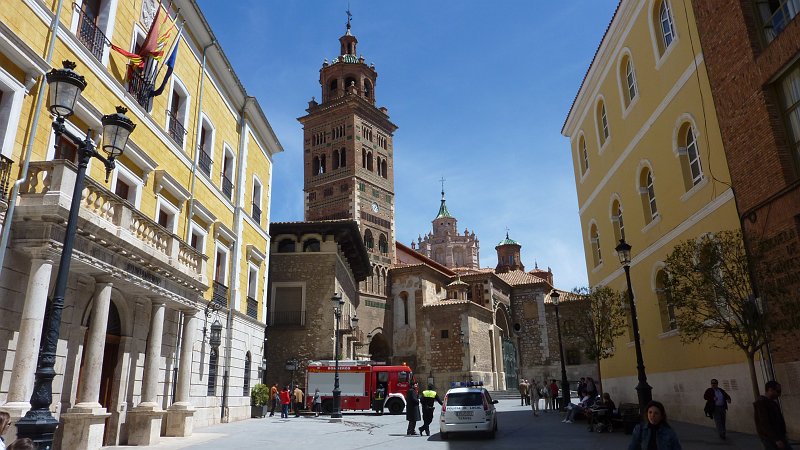 P1000944.JPG - Teruel: Blick zum Torre de Cathedral.