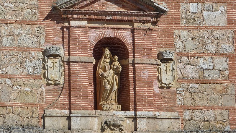 P1010088.JPG - Burgo de Osma/Convento del Carmen: Detail.