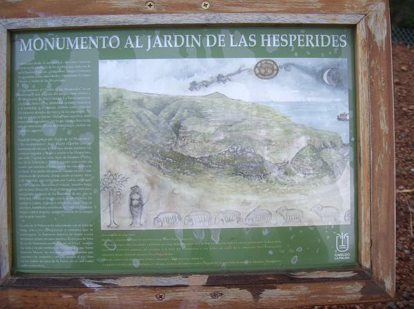 CIMG2972.JPG - bei La Galga: Beschreibung des Monuments Al Jardin de las Hesperides.