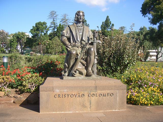 CIMG1648.JPG - Funchal/Parque de Santa Catarina: Kolumbus-Denkmal.