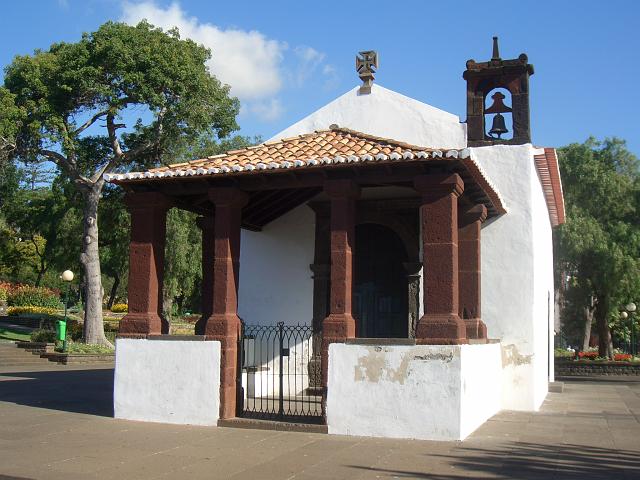 CIMG1649.JPG - Funchal/Parque de Santa Catarina: Katarinen-Kapelle.