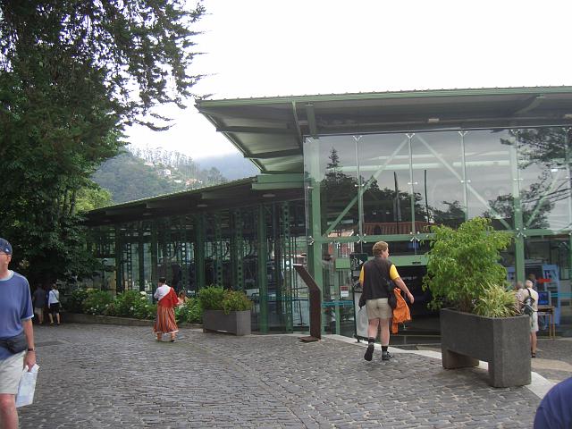 CIMG1771.JPG - Monte: Die Bergstation der Seilbahn nach Funchal.