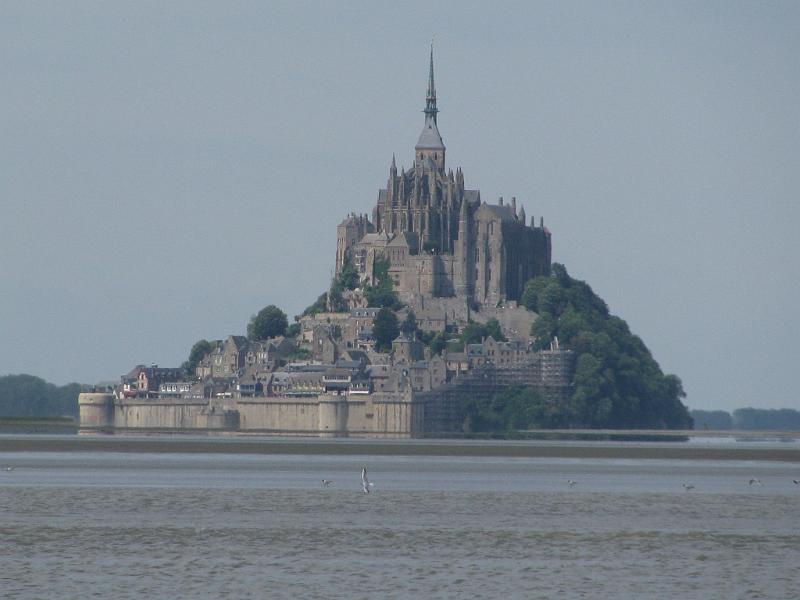 IMG_2633.JPG - Wattwanderung: Blick auf das Wanderziel Mont-Saint-Michel