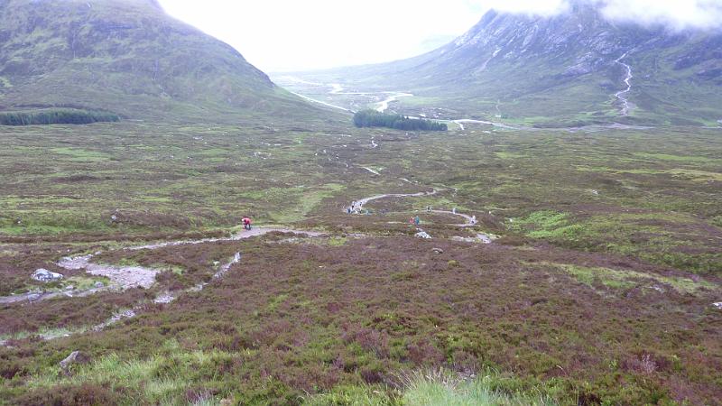 P1010705.JPG - Blick zurück auf dem West Highland Way zum Glen Coe