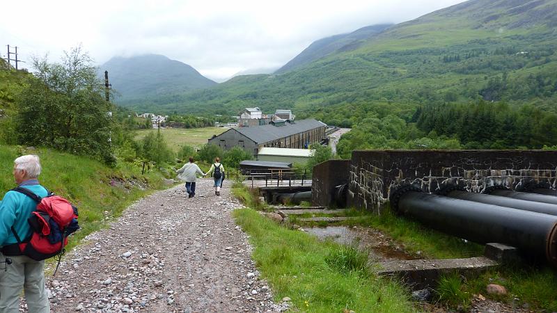 P1010717.JPG - Kinlochleven: Turbinenhaus des Wasserkraftwerkes