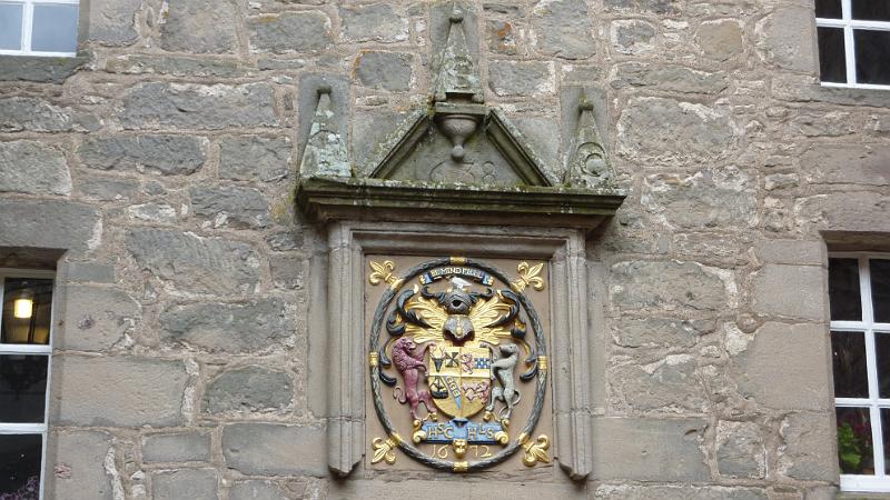 P1010869.JPG - Cawdor Castle: Wappen